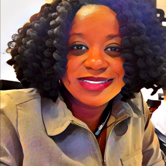 Meet your Posher, Iskeisha - Picture 2 of 8